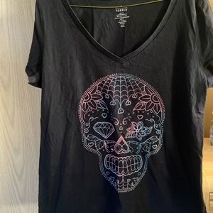 Torrid multicolor skull short sleeve T-shirt